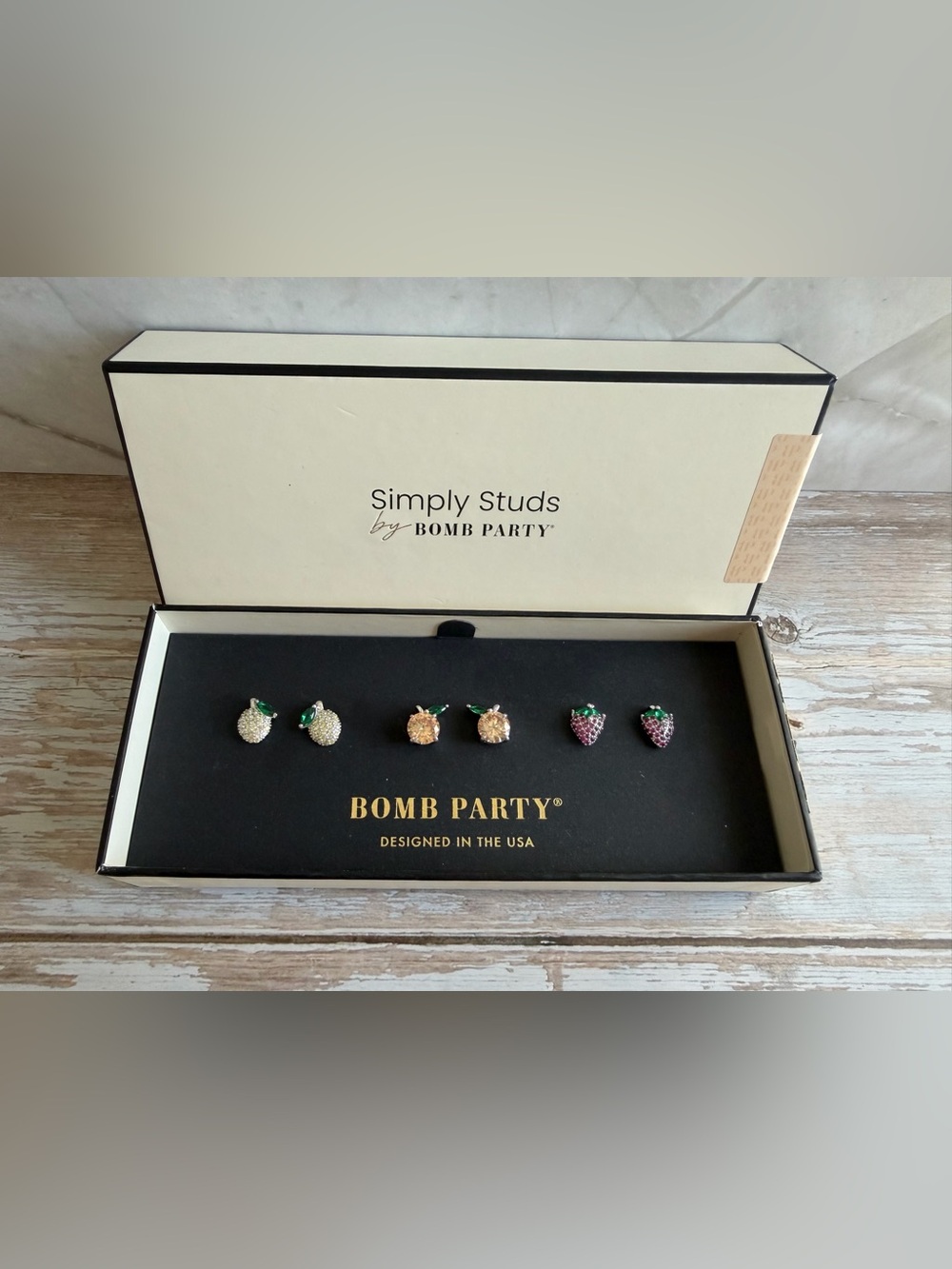 Bomb Party Simply Studs
